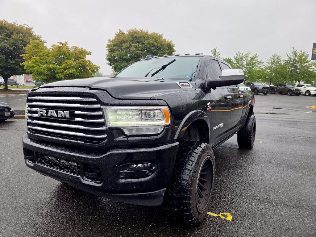 Used 2022 RAM 2500 Limited AWD/4WD image 3
