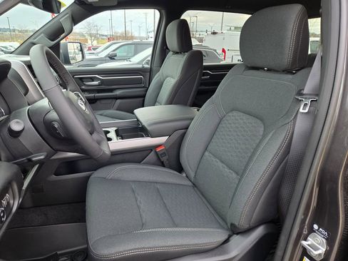 New 2026 RAM 1500 Big Horn AWD/4WD image 13