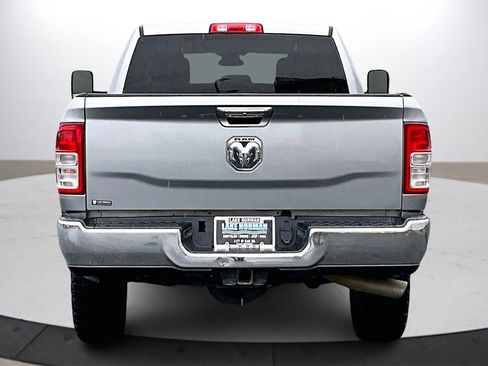 Used 2019 RAM 2500 Big Horn image 8