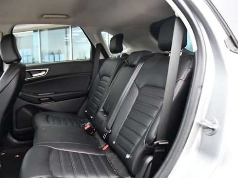 Used 2024 Ford Edge SEL w/ Convenience Package image 20