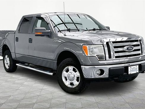 Used 2010 Ford F150 XLT image 12