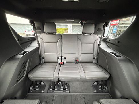 Used 2024 Chevrolet Tahoe High Country w/ Max Trailering Package image 4