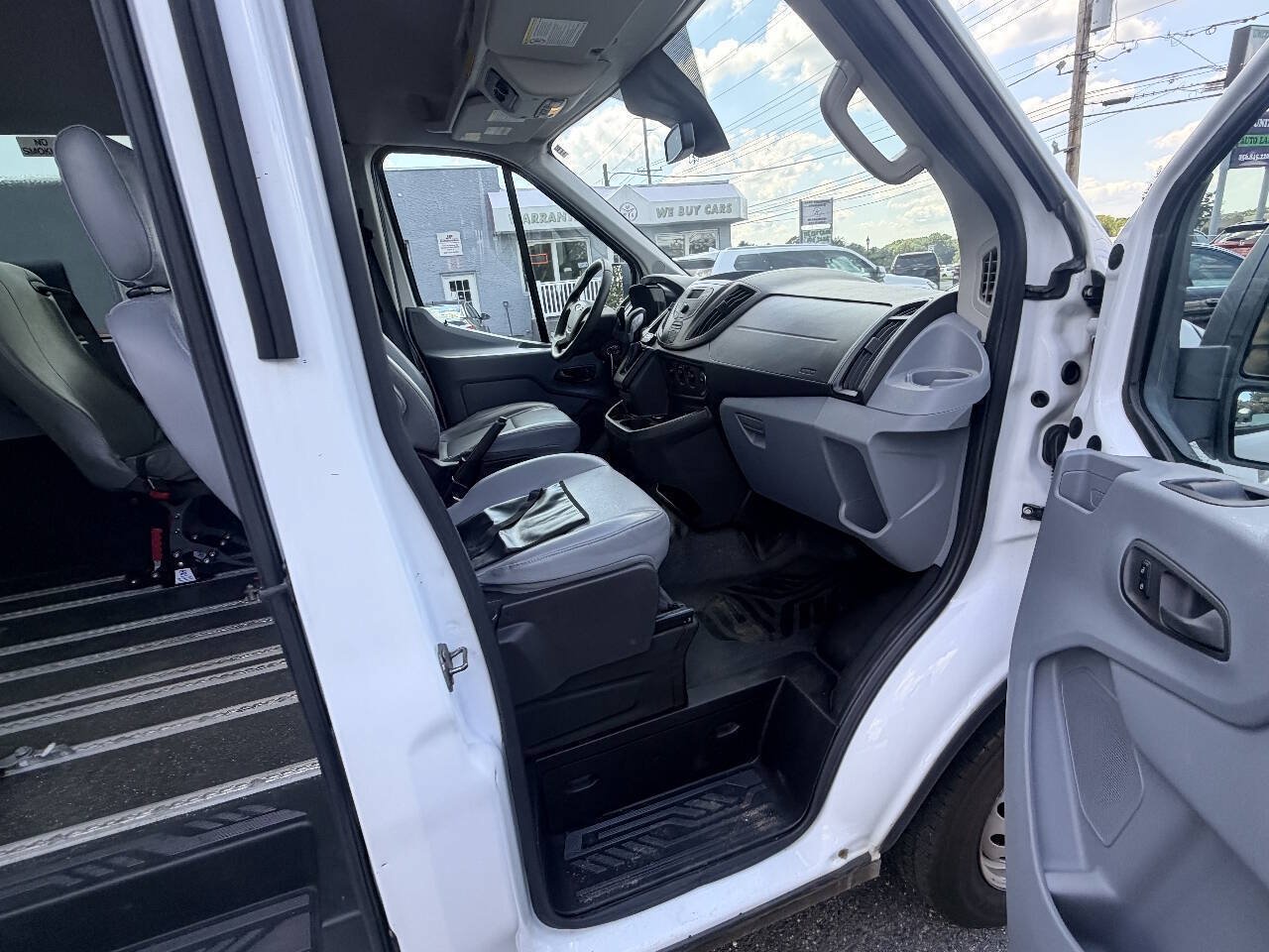 Used 2016 Ford Transit 350 XL RWD image 67