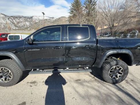 Used 2024 Chevrolet Colorado ZR2 w/ Safety Package image 5