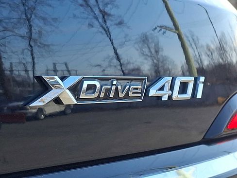 Used 2024 BMW X7 xDrive40i w/ M Sport Package image 30