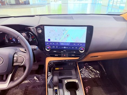 Certified 2024 Lexus NX 350 AWD w/ Vision Package image 25