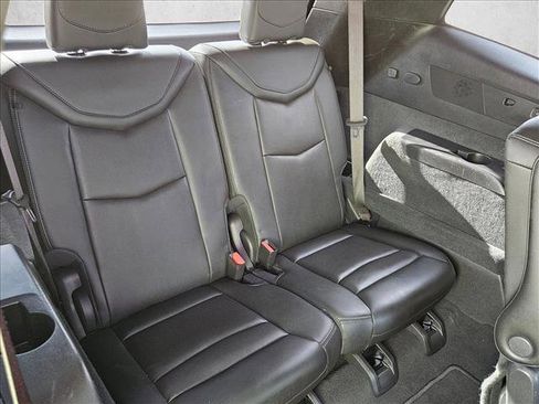 Used 2023 Cadillac XT6 Sport w/ Technology Package image 22