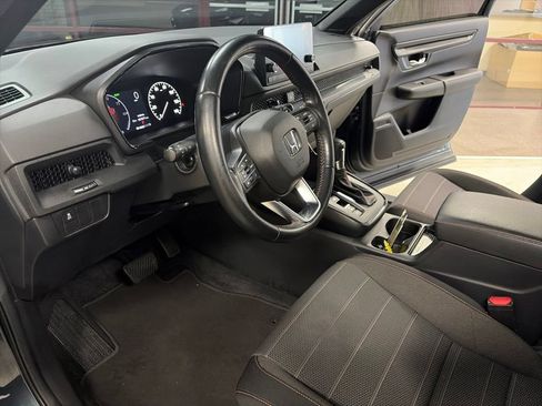 Used 2024 Honda CR-V Sport image 11