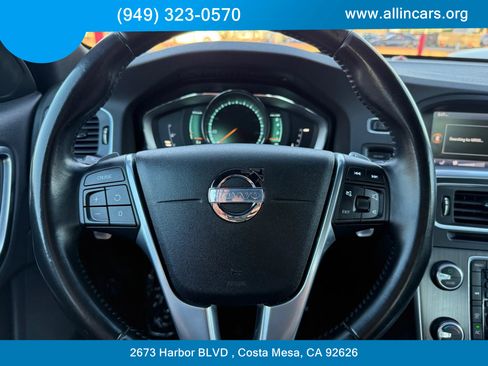 Used 2015 Volvo S60 T5 Premier image 9