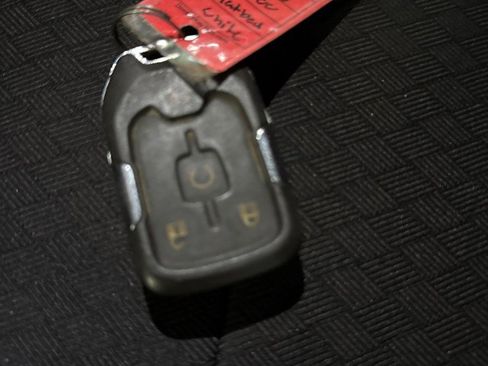 Used 2022 Chevrolet Silverado 2500 LT w/ Convenience Package image 34