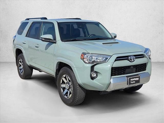 Used 2023 Toyota 4Runner TRD Off-Road Premium w/ Off Road Premium Plus Package AWD/4WD image 3
