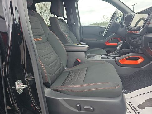 Used 2025 Nissan Frontier Pro-X w/ Pro Convenience Package image 12