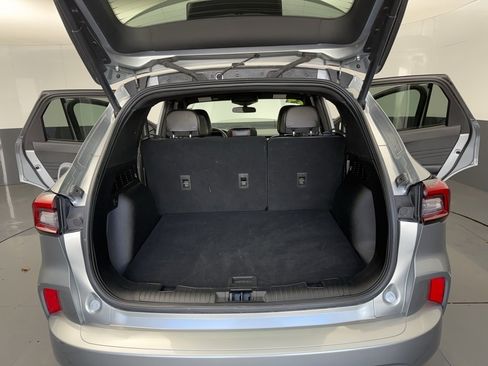 Used 2024 Ford Escape ST-Line image 6