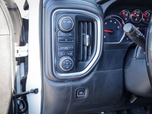 Used 2021 Chevrolet Silverado 2500 LT w/ Fleet Comfort Package AWD/4WD image 21