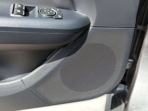Used 2025 Ford Mustang Coupe RWD image 23