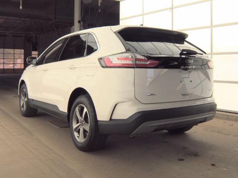 Used 2023 Ford Edge SEL w/ Convenience Package AWD/4WD image 6
