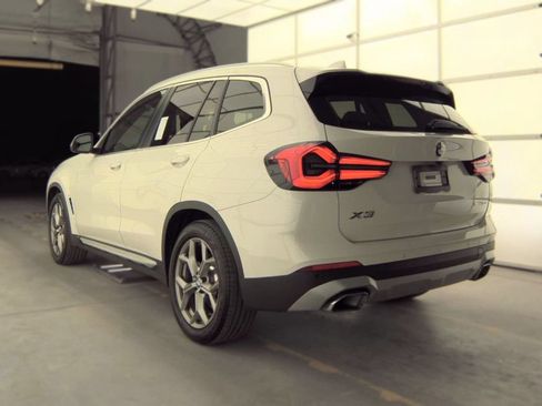 Used 2024 BMW X3 sDrive30i w/ Convenience Package RWD image 2