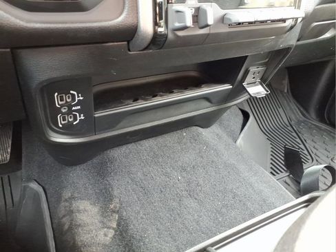 New 2026 RAM 2500 Tradesman AWD/4WD image 21