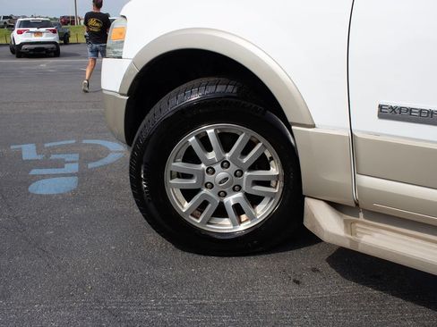 Used 2007 Ford Expedition Eddie Bauer AWD/4WD image 5