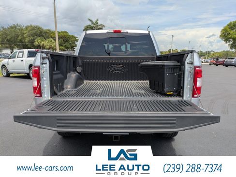 Used 2018 Ford F150 XLT w/ Equipment Group 302A Luxury AWD/4WD image 10
