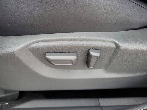 New 2026 Mitsubishi Eclipse Cross SEL image 12