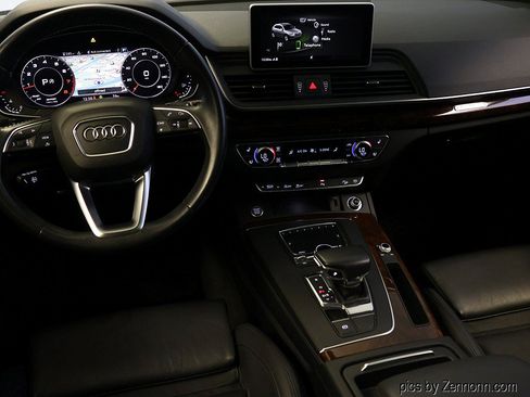 Used 2018 Audi Q5 2.0T Premium Plus w/ Premium Plus Package AWD/4WD image 16