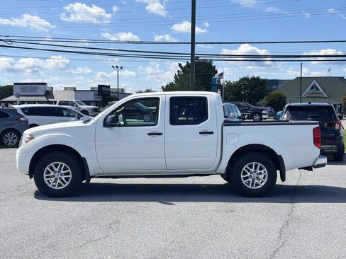Used 2019 Nissan Frontier SV w/ Value Truck Package AWD/4WD image 3