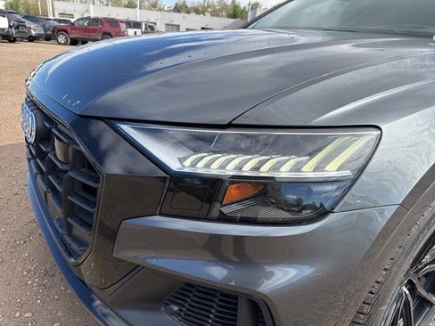 Used 2019 Audi Q8 Prestige image 10