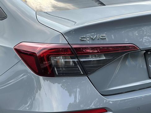 Used 2025 Honda Civic Sport Touring image 12