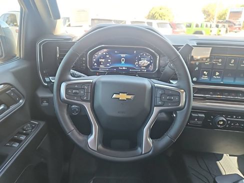 Used 2024 Chevrolet Silverado 1500 LT w/ Protection Package AWD/4WD image 26