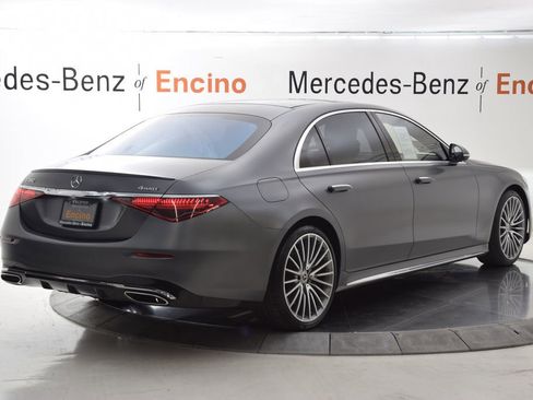 Used 2022 Mercedes-Benz S 580 4MATIC Sedan image 6