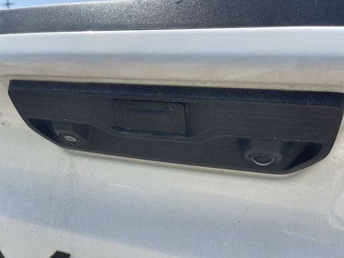 Used 2023 Chevrolet Silverado 1500 RST w/ Convenience Package II AWD/4WD image 11