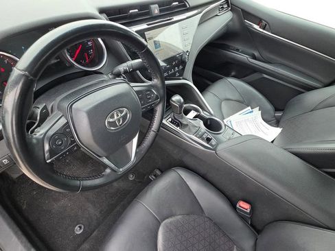Used 2020 Toyota Camry XSE image 12
