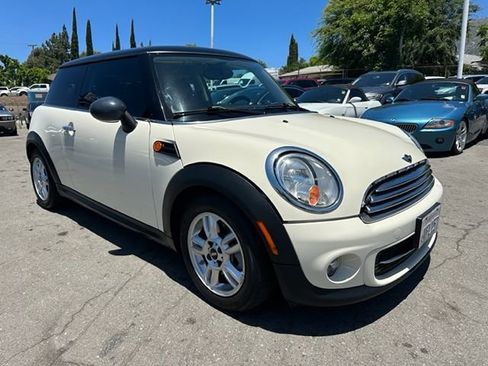 Used 2012 MINI Cooper Hardtop image 1