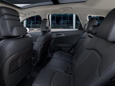 New 2026 Kia Sportage EX image 18