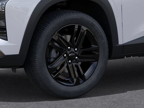 New 2026 Chevrolet Trax ACTIV w/ Driver Confidence Package FWD image 9