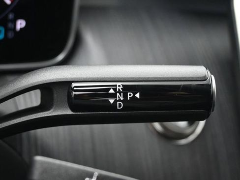 New 2025 Mercedes-Benz C 300 Sedan image 7