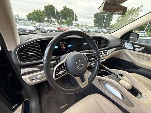 Used 2020 Mercedes-Benz GLE 350 4MATIC image 9