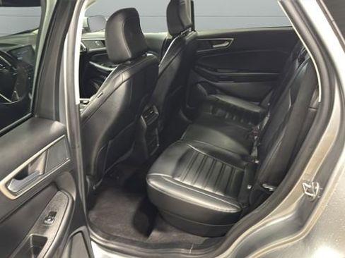 Used 2024 Ford Edge SEL image 23