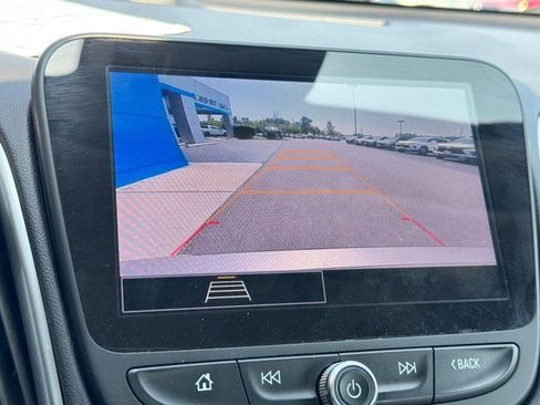 Used 2025 Chevrolet Malibu LT FWD image 20