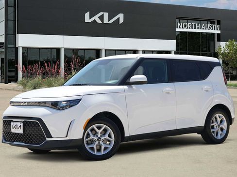Certified 2024 Kia Soul LX w/ Option Group 015 FWD image 1