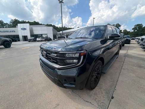 Used 2025 Ford Expedition Max Platinum w/ Stealth Appearance Package AWD/4WD image 2
