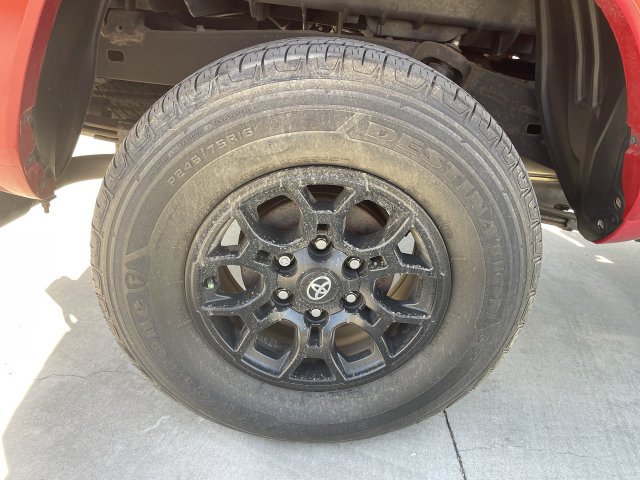 Used 2022 Toyota Tacoma SR5 w/ Black Out Package (TMS) RWD image 30