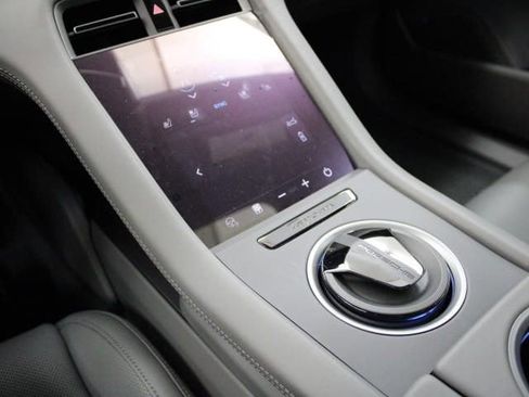 New 2024 Porsche Taycan 4S image 35