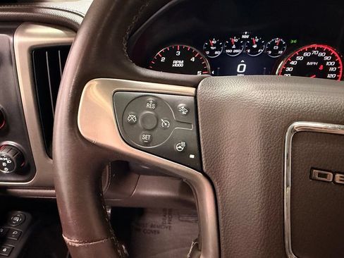 Used 2015 GMC Sierra 2500 Denali AWD/4WD image 36
