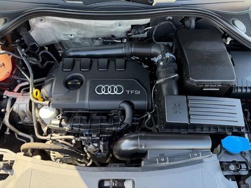 Used 2018 Audi Q3 2.0T Premium Plus w/ Premium Plus Package AWD/4WD image 16
