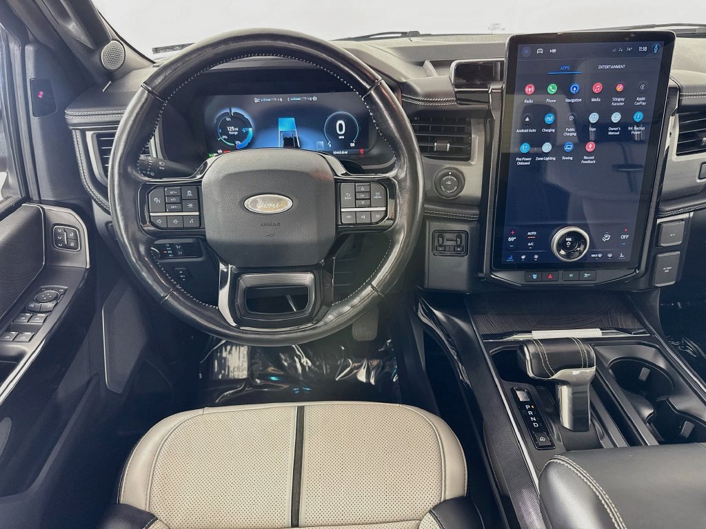 Used 2023 Ford F150 Lightning Platinum AWD/4WD image 24