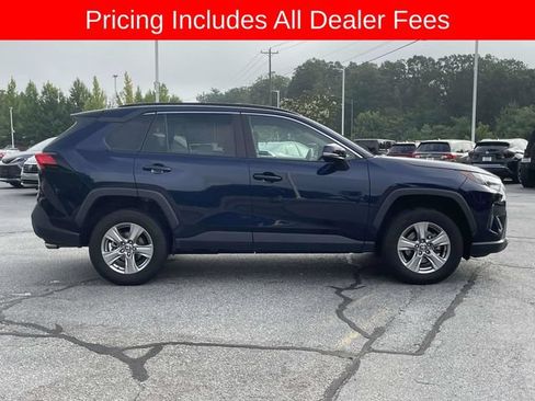 Used 2024 Toyota RAV4 XLE AWD/4WD image 6