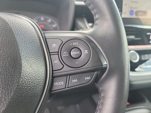 Used 2025 Toyota Corolla SE FWD image 28