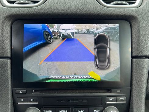 Used 2018 Porsche 718 Cayman GTS image 24